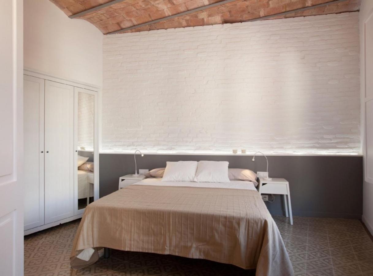 Napoles - Modernist Flat Close To Sagrada Familia Barcelona Kültér fotó